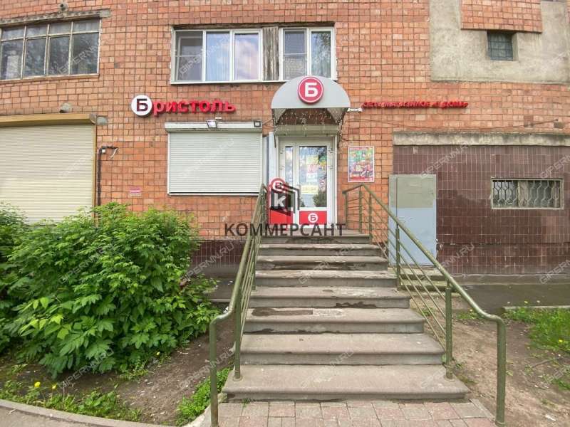 помещение под торговую площадь на улице Родионова