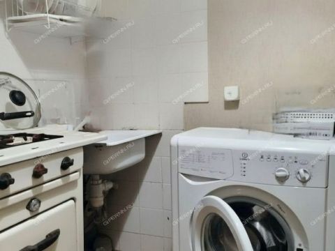 1-komnatnaya-ul-marshala-voronova-d-18 фото