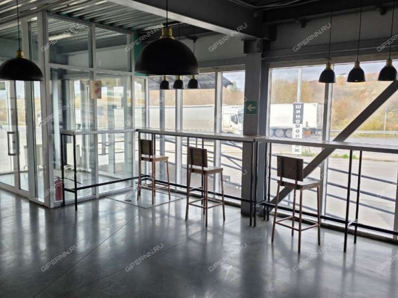 помещение под помещение свободного назначения, торговую площадь на улице Ворошилова деревня Новоликеево