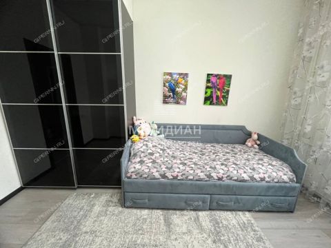 2-komnatnaya-ul-strazh-revolyucii-d-32 фото