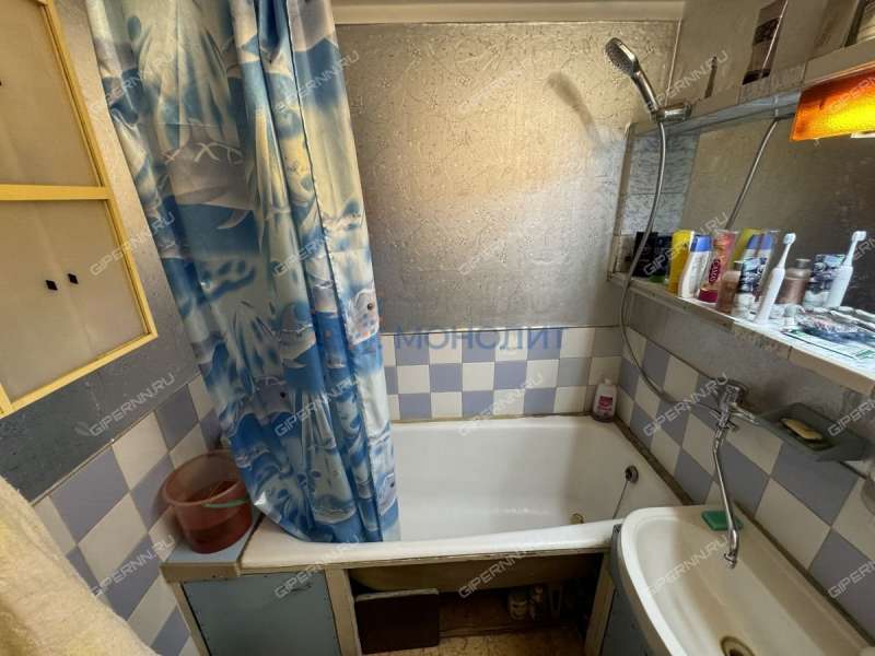 двухкомнатная квартира на улице Максима Горького дом 142