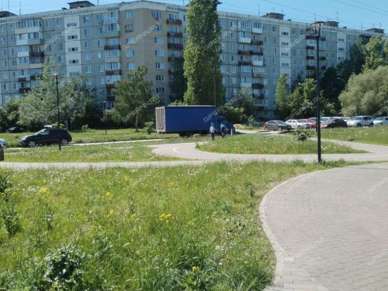 четырёхкомнатная квартира на Народной улице дом 38