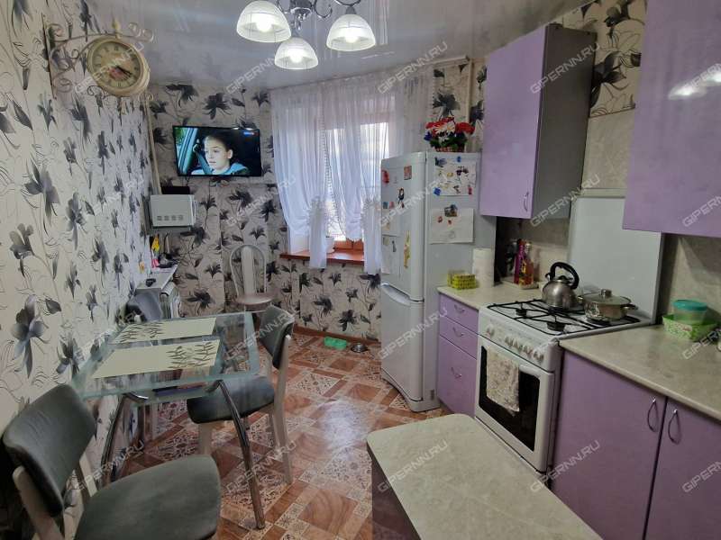 трёхкомнатная квартира на Парковой улице дом 7 город Кстово