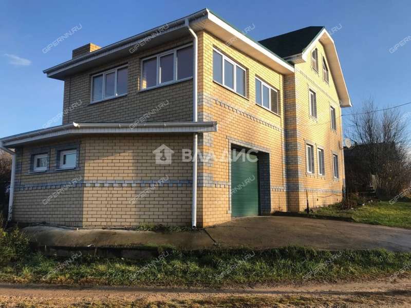 дом на Полевой улице деревня Шишово