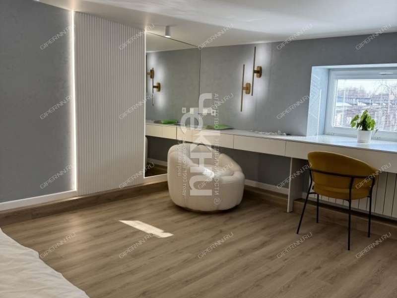 четырёхкомнатная квартира на улице Богородского дом 11