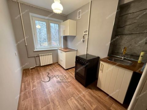 2-komnatnaya-ul-politboycov-d-10 фото