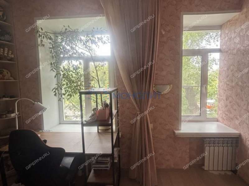 трёхкомнатная квартира на проспекте Гагарина дом 38