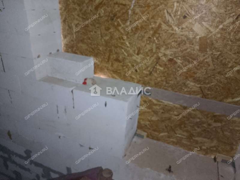 дом на улице Сутырина посёлок Ленинская Слобода