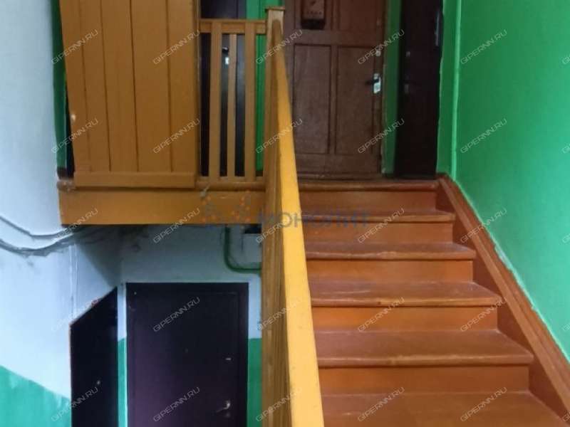 двухкомнатная квартира на Верхней улице дом 3