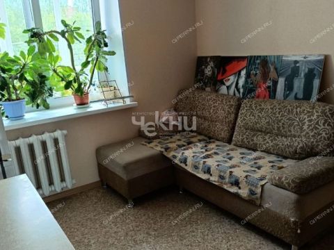 4-komnatnaya-ul-kommuny-d-14 фото