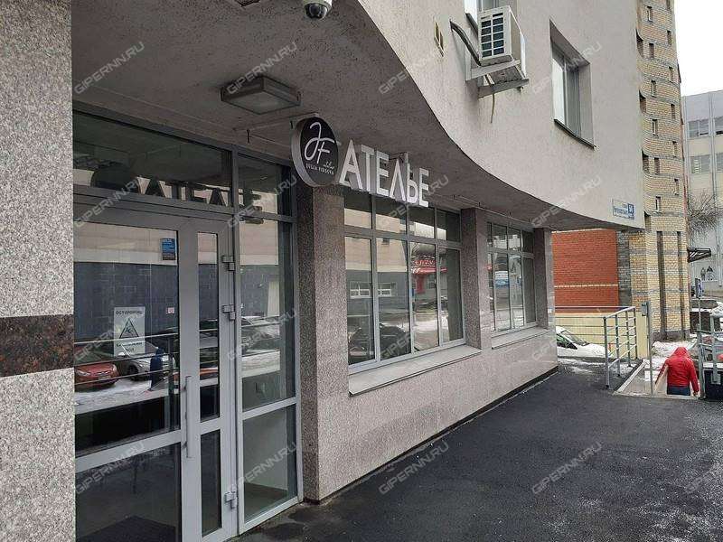 помещение под торговую площадь на улице Невзоровых