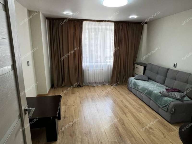 однокомнатная квартира на проспекте Бусыгина дом 60