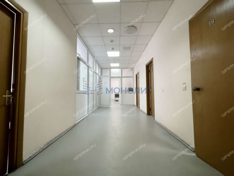 здание под производственную площадь, недвижимость под автобизнес на Деловой улице