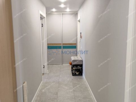 3-komnatnaya-ul-sergeya-akimova-d-23 фото