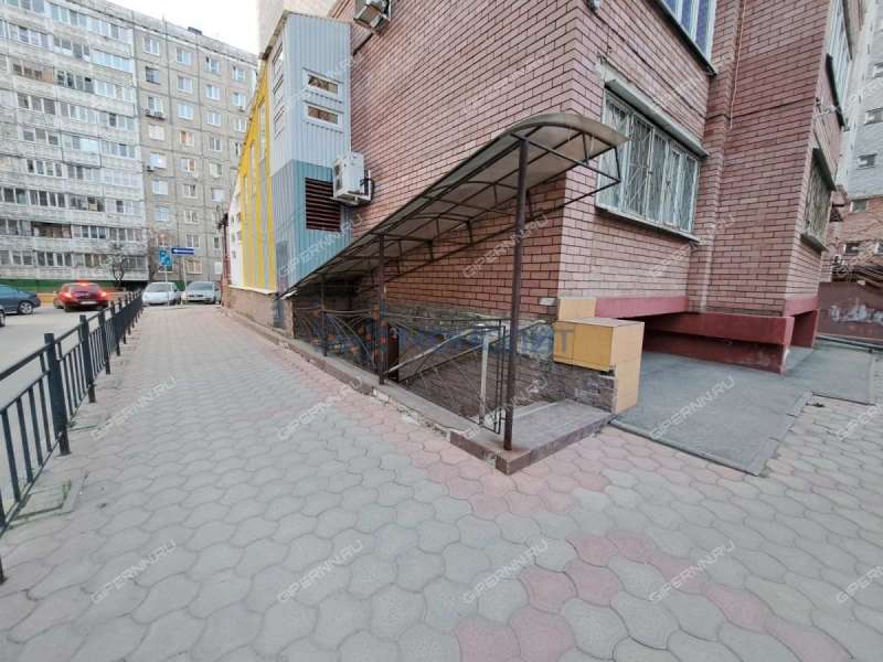 помещение под торговую площадь, недвижимость под общепит на Берёзовской улице