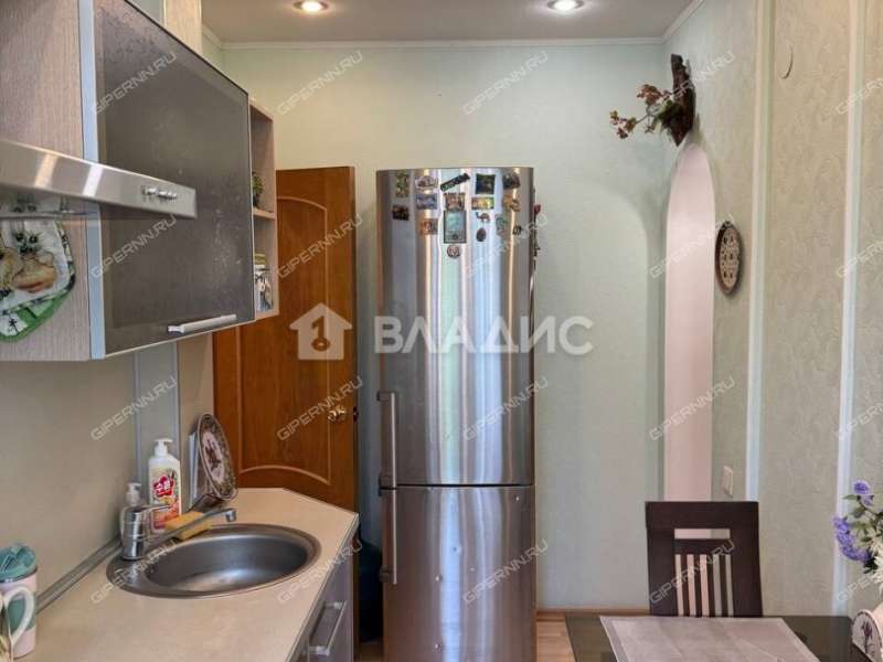 трёхкомнатная квартира на Комсомольской улице дом 3