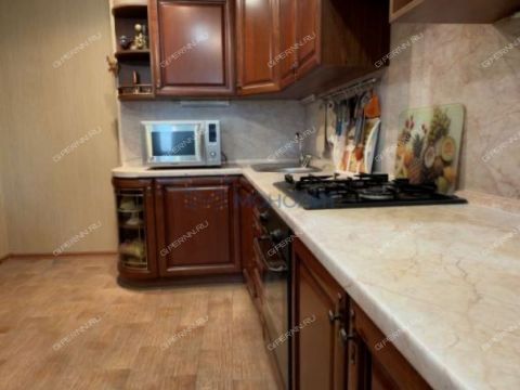 3-komnatnaya-ul-rodionova-d-193-k2 фото