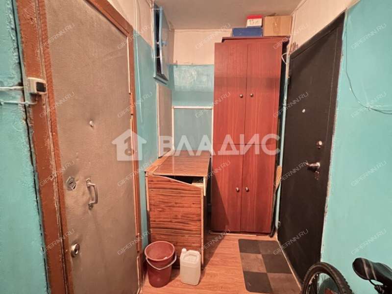 двухкомнатная квартира на улице Мельникова дом 10