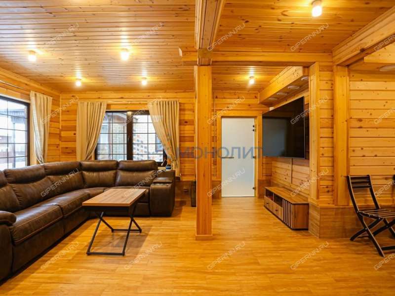 дом на Васильковой улице