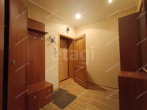 3-komnatnaya-ul-chaadaeva-d-19 фото