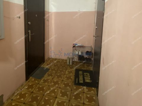 3-komnatnaya-ul-rodionova-d-165-k5 фото