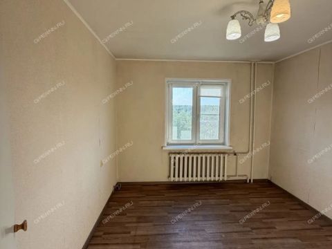 4-komnatnaya-ul-kosmicheskaya-d-53 фото