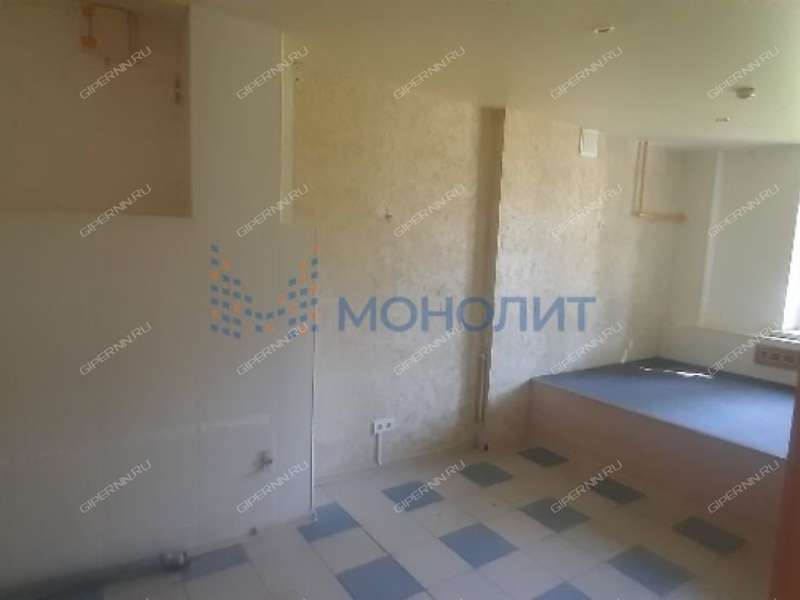 помещение под офис, торговую площадь на улице Дьяконова