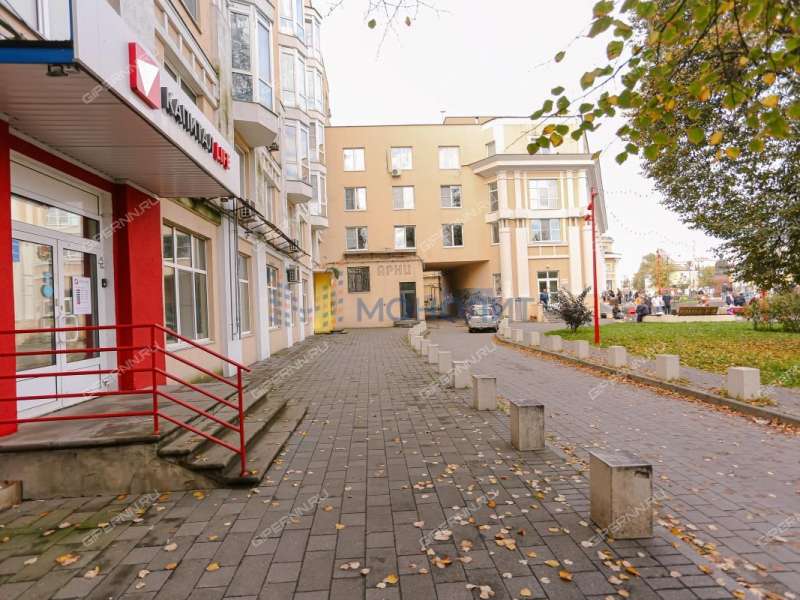 помещение под офис, торговую площадь на Большой Покровской улице