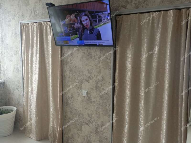 трёхкомнатная квартира на проспекте Кирова дом 7