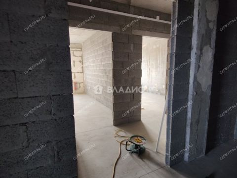 3-komnatnaya-ul-poltavskaya-d-15 фото