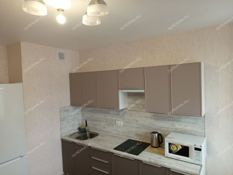 2-komnatnaya-ul-akademika-chazova-d-1 фото