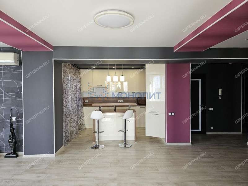 трёхкомнатная квартира на улице Родионова дом 193 к6