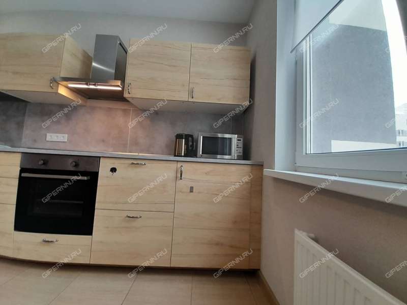 трёхкомнатная квартира на улице Маршала Баграмяна дом 4