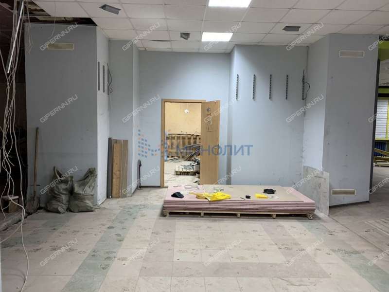 помещение под торговую площадь на Советской улице