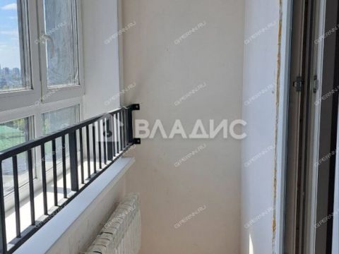 kvartira-studiya-pl-komsomolskaya-d-4 фото