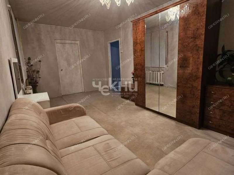 трёхкомнатная квартира на Берёзовской улице дом 112