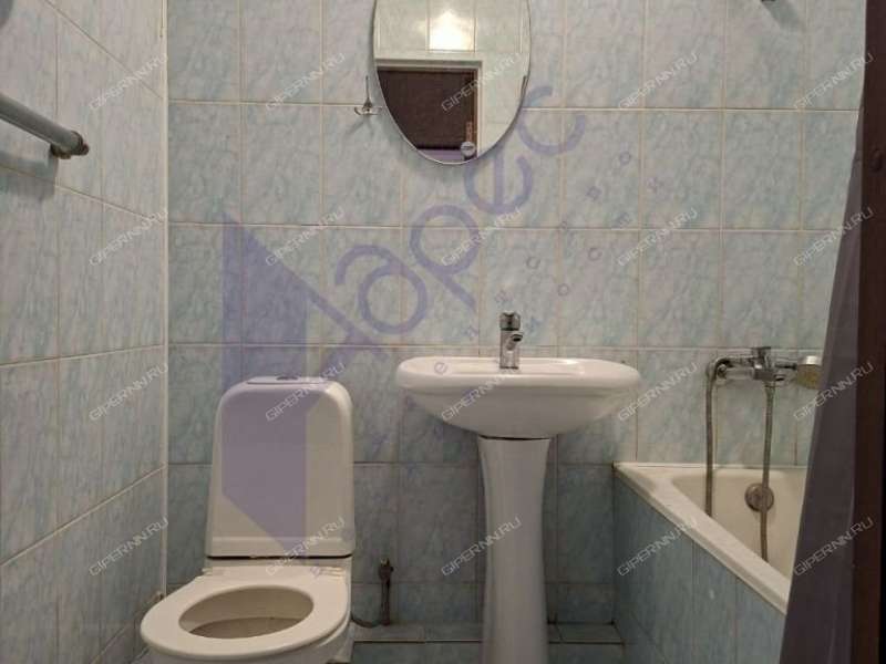 однокомнатная квартира на Волжской набережной дом 7