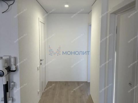 4-komnatnaya-ul-romantikov-d-15 фото
