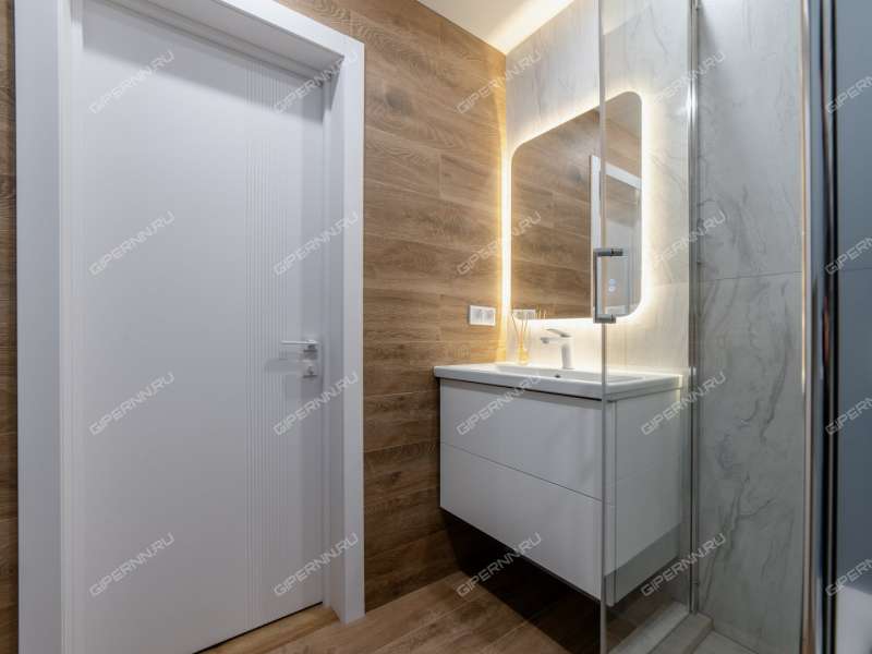 двухкомнатная квартира на улице Александра Хохлова дом 7