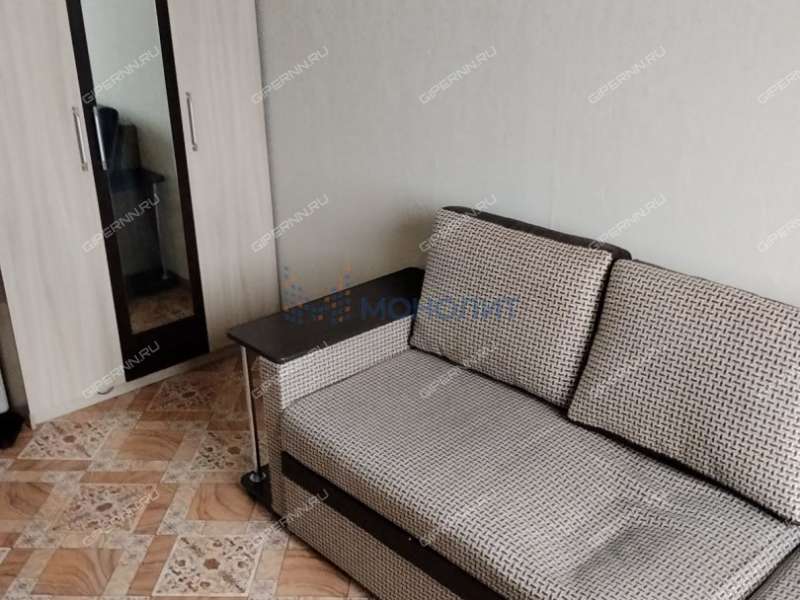 двухкомнатная квартира на улице Маршала Малиновского дом 9