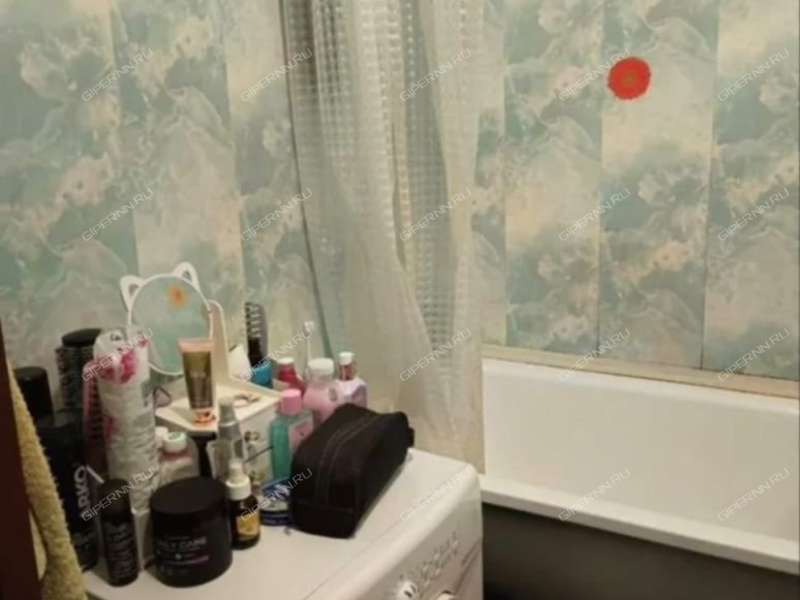 двухкомнатная квартира на улице Строкина дом 10