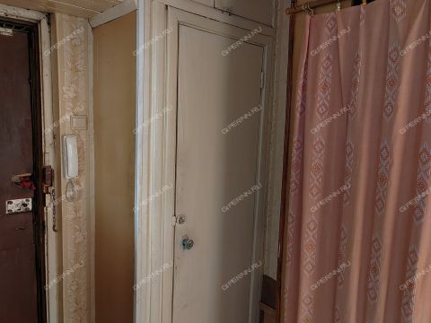 2-komnatnaya-ul-geroya-samochkina-d-9 фото