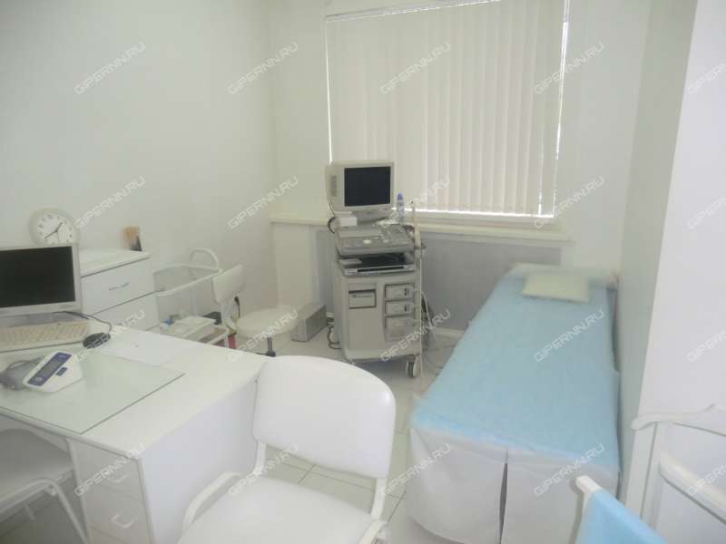 помещение под офис, торговую площадь на улице Родионова