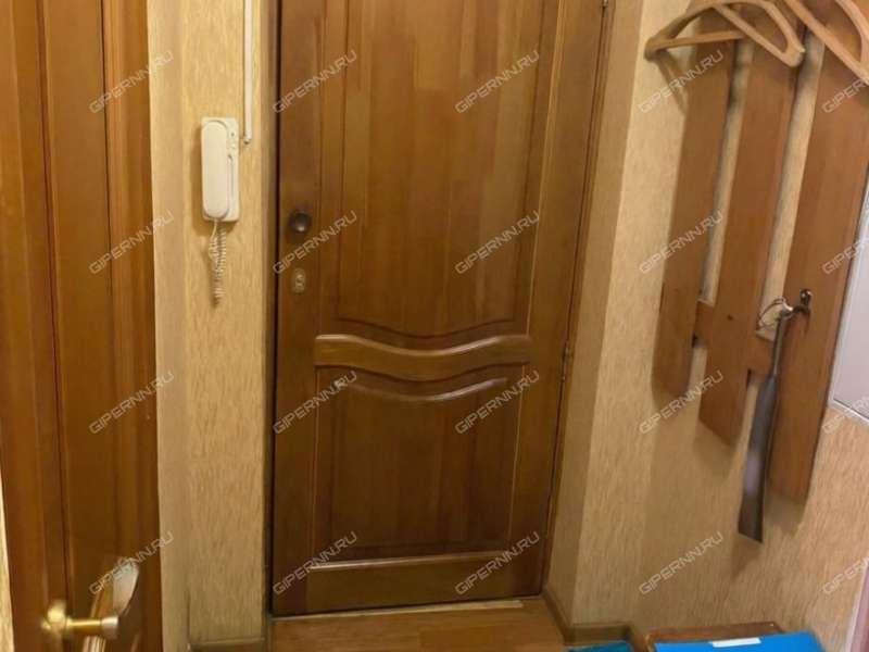 двухкомнатная квартира на Светлоярской улице дом 21