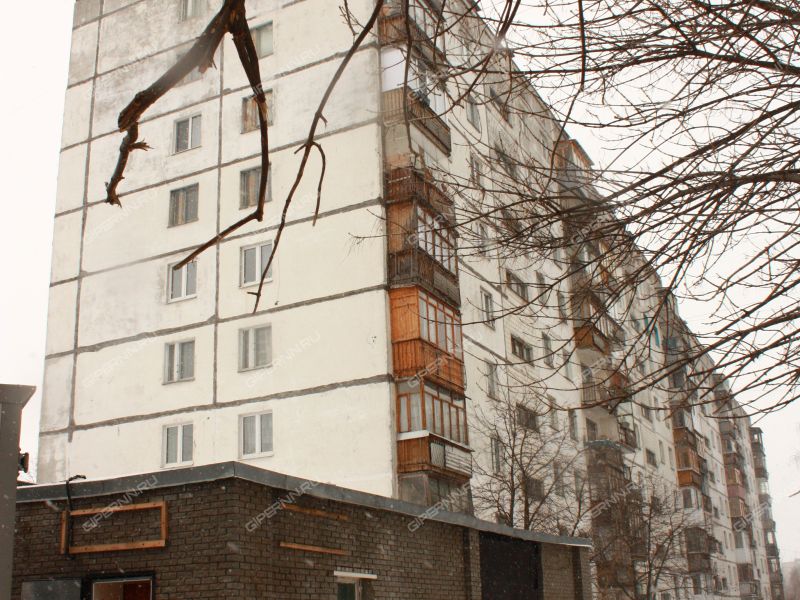 трёхкомнатная квартира на улице Маршала Голованова дом 35