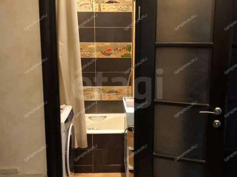 трёхкомнатная квартира на Перекопской улице дом 10