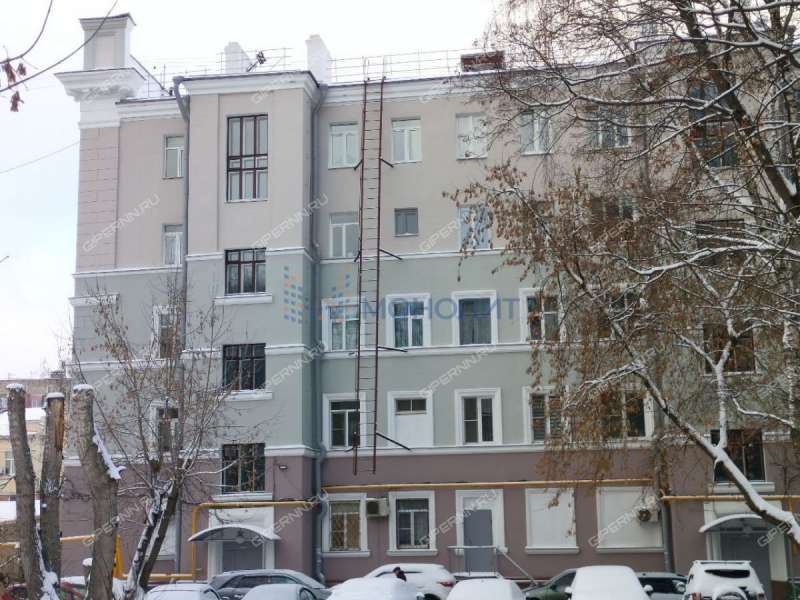 трёхкомнатная квартира на улице Коминтерна дом 168