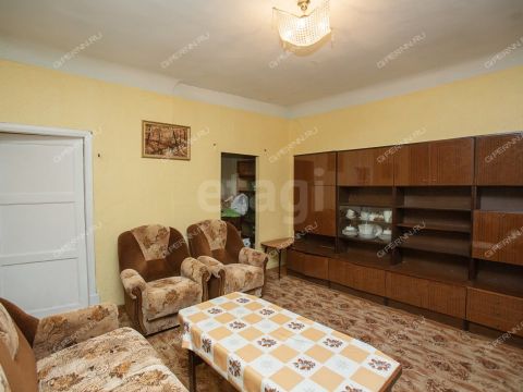 3-komnatnaya-ul-strazh-revolyucii-d-23 фото