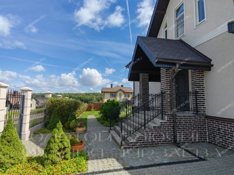 dom-derevnya-bugry-dalnekonstantinovskiy-rayon фото