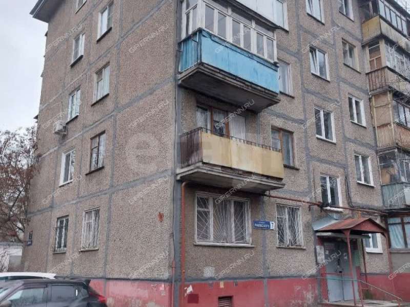 однокомнатная квартира на улице Раевского дом 7